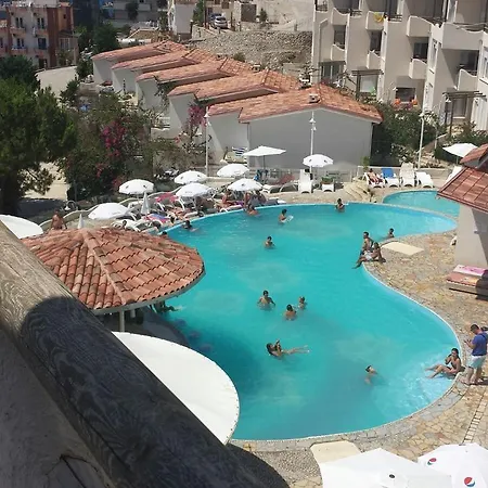 Valentino Bouganville Bay * Sarandë