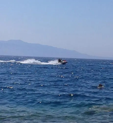 Valentino Bouganville Bay Sarandë