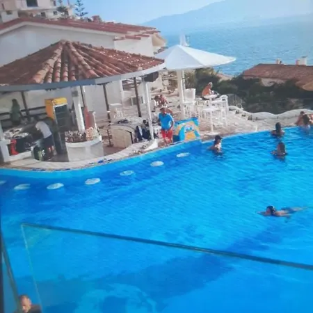 Valentino Bouganville Bay Apartment Sarande